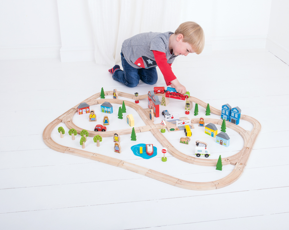 Bigjigs Town and Country Train Set - 91pcs