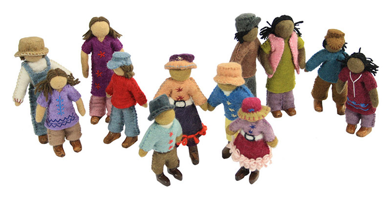 Papoose Felt Standing Dolls 19cm - Families - Set of 3