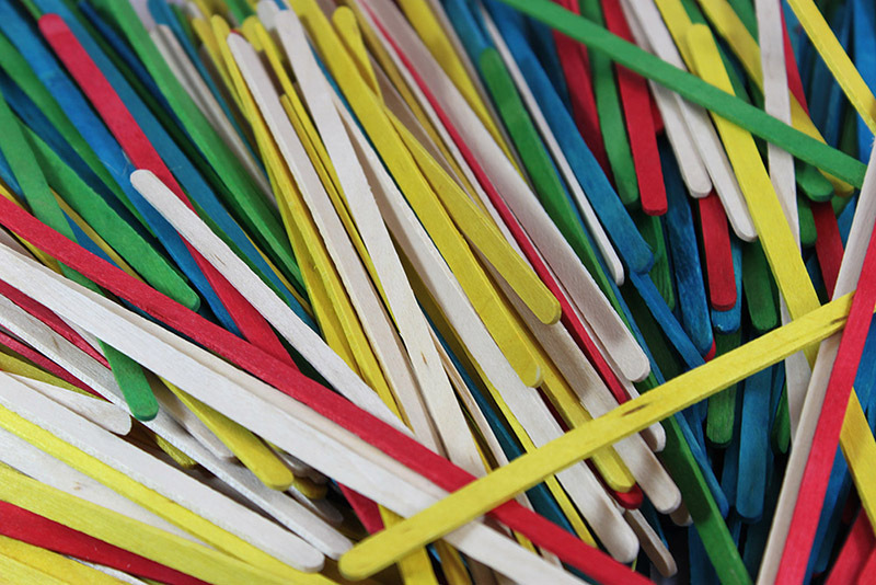 Skinny Wooden Sticks - Assorted Colours 500pk