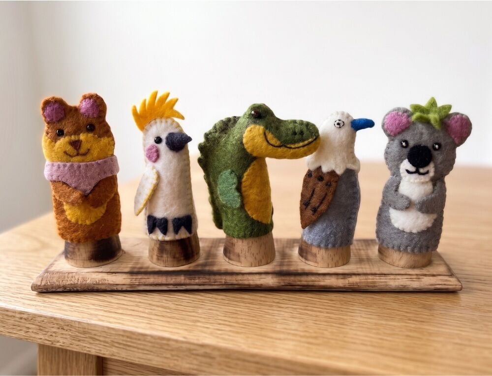 PHEONIX FIVE Finger Puppets with Stand