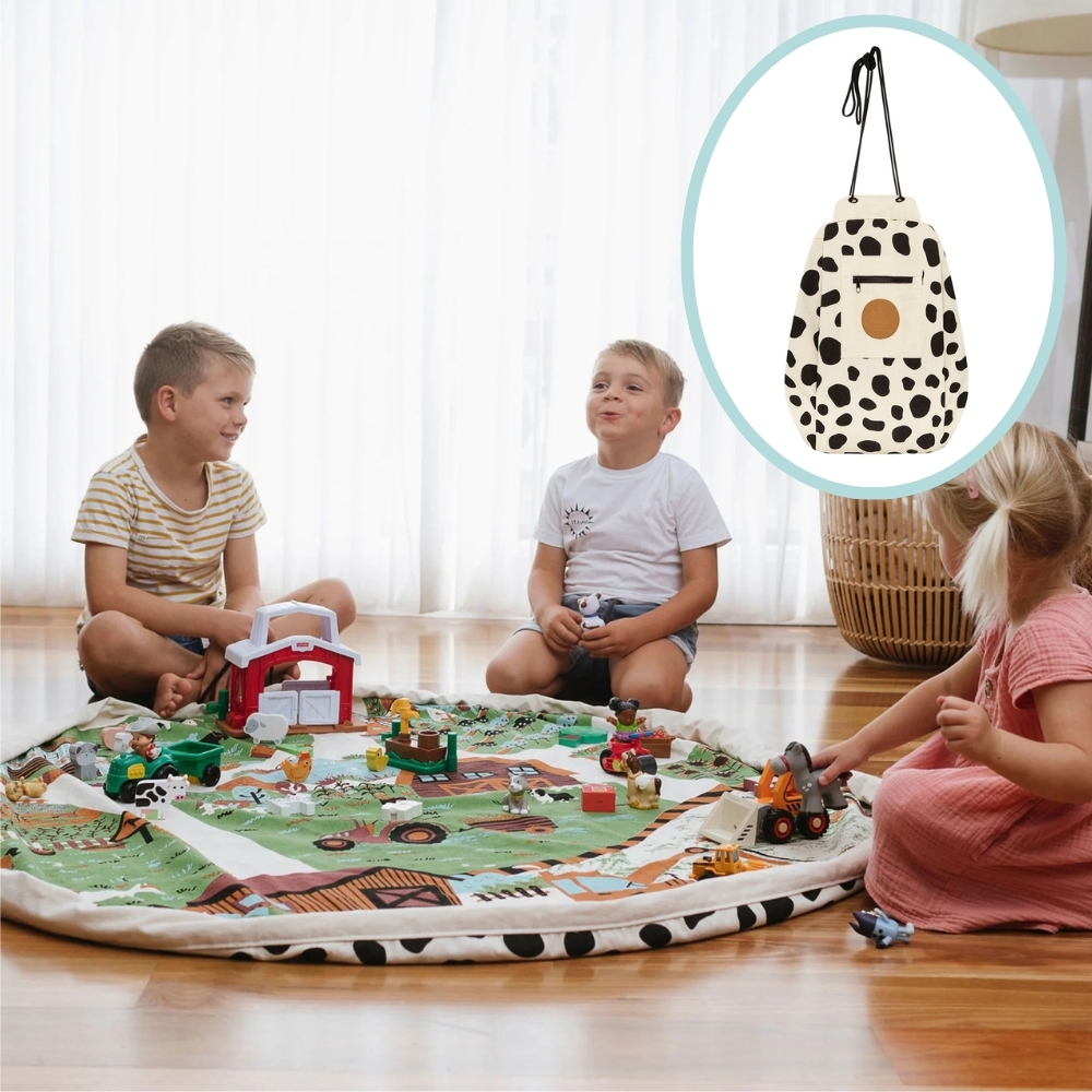 Old McBussy Farm Play Pouch