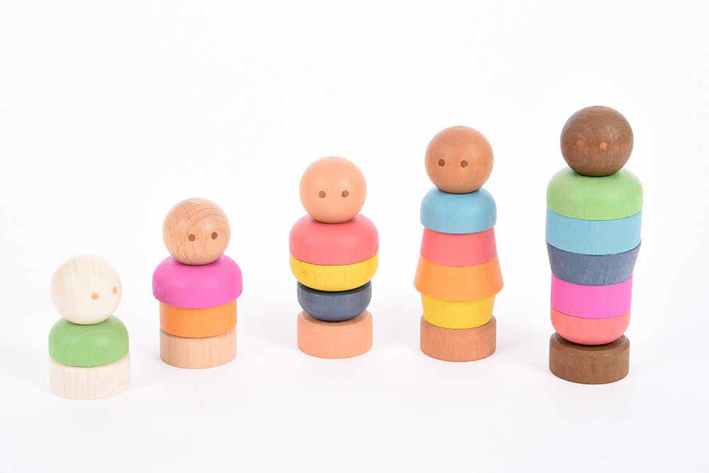 Rainbow Wooden Community People - 5pk