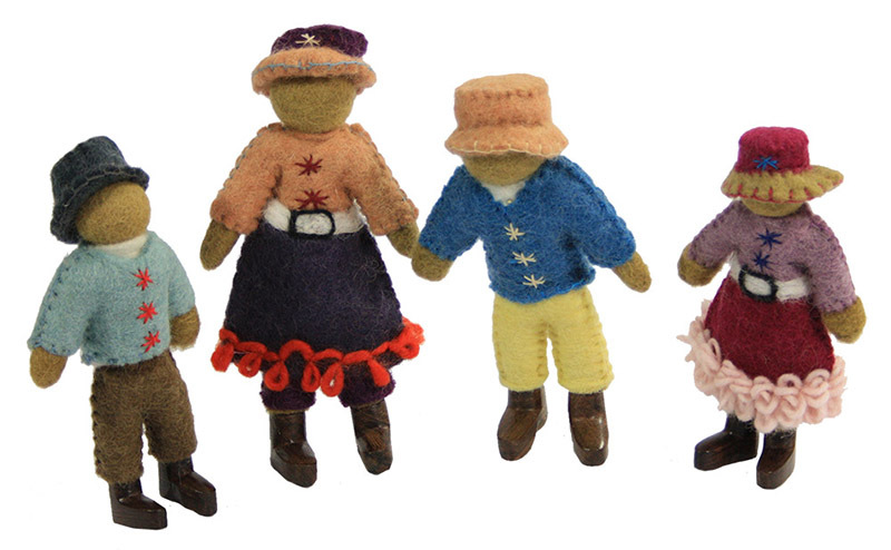 Felt Standing Dolls 19cm - Asian - 4pcs