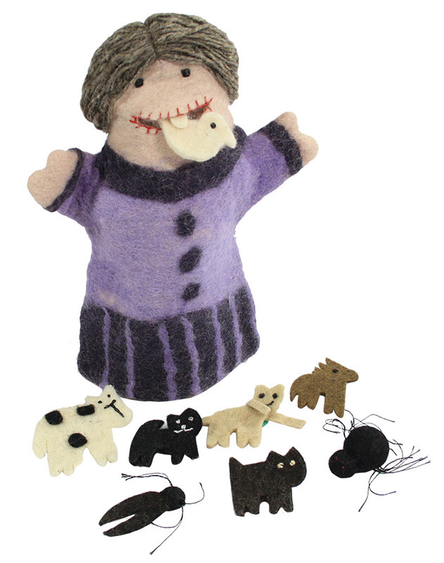 Papoose Felt Hand & Finger Puppet Set - Old Lady Who Swallowed A Fly