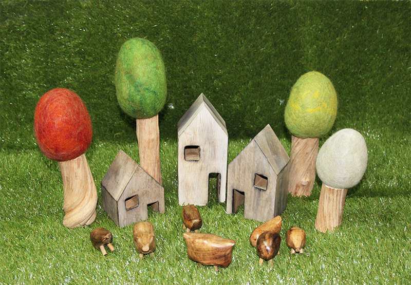 Natural Wooden Houses, Trees & Animals Set - 14pcs