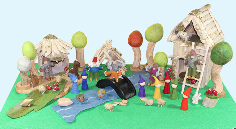 Natural Woodland & House Scene - Large Set 41pcs