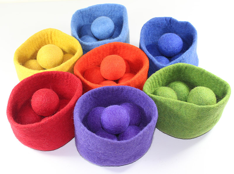 Junior Rainbow Bowls & Balls - Set of 7