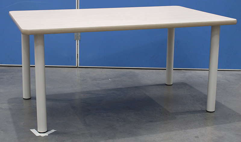 Billy Kidz Rectangle Table 1200 x 750mm Birch - Cream Legs Low 38cm