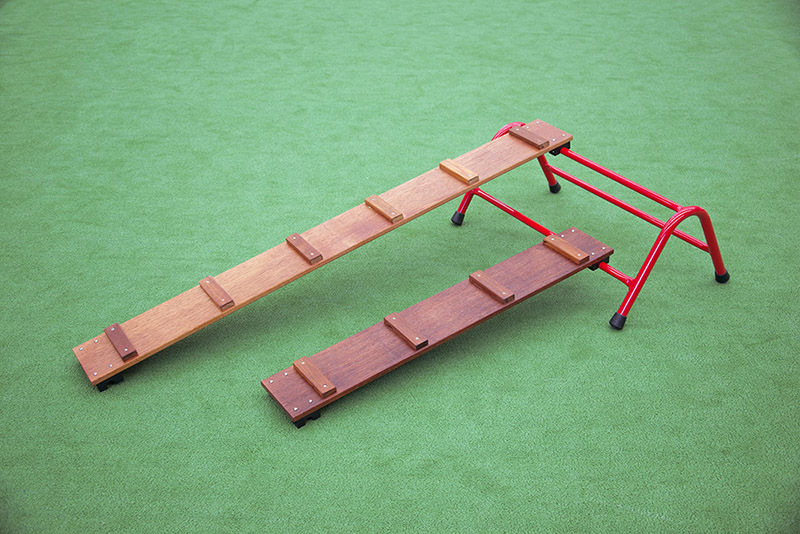 Aussie Play Cleated Plank - 120 x 19 x 7cmH